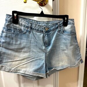 Calvin Klein Size 10 Women’s Denim shorts